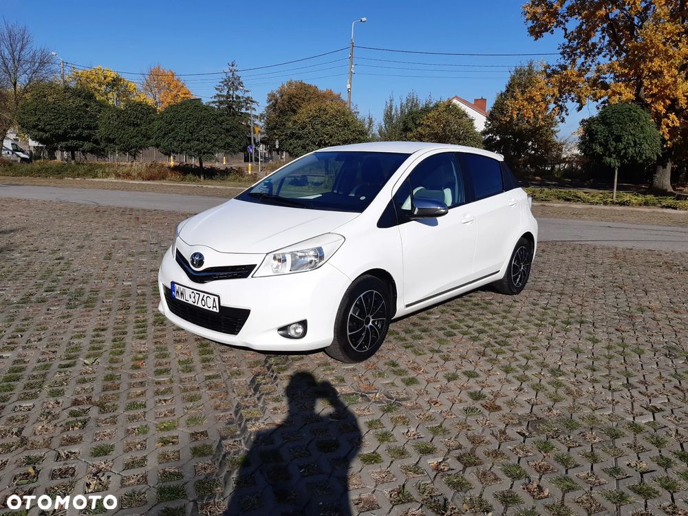 Toyota Yaris - 1