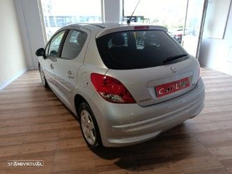 Peugeot 207 1.4 VTi Sportium - 12