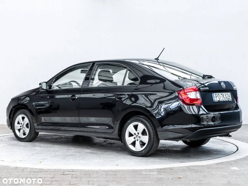 Skoda RAPID 1.0 TSI Ambition - 3