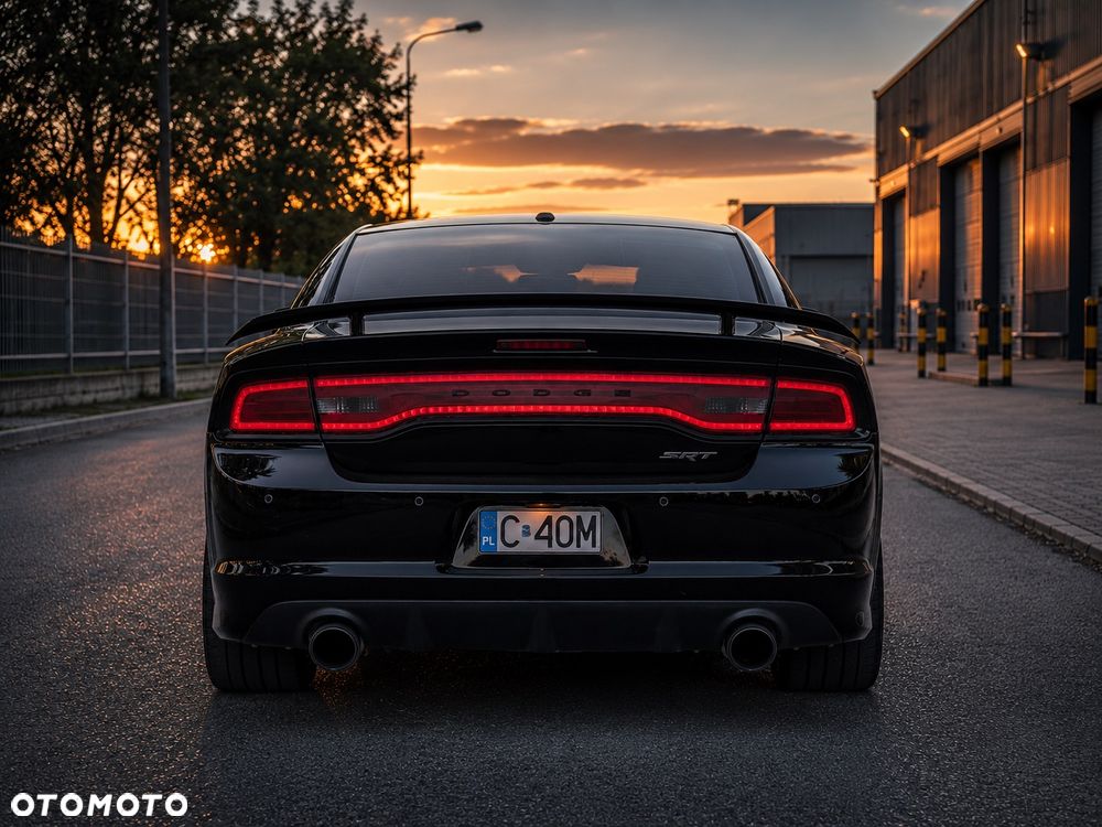 Dodge Charger - 4