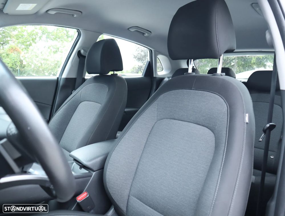 Hyundai Kauai Select - 27