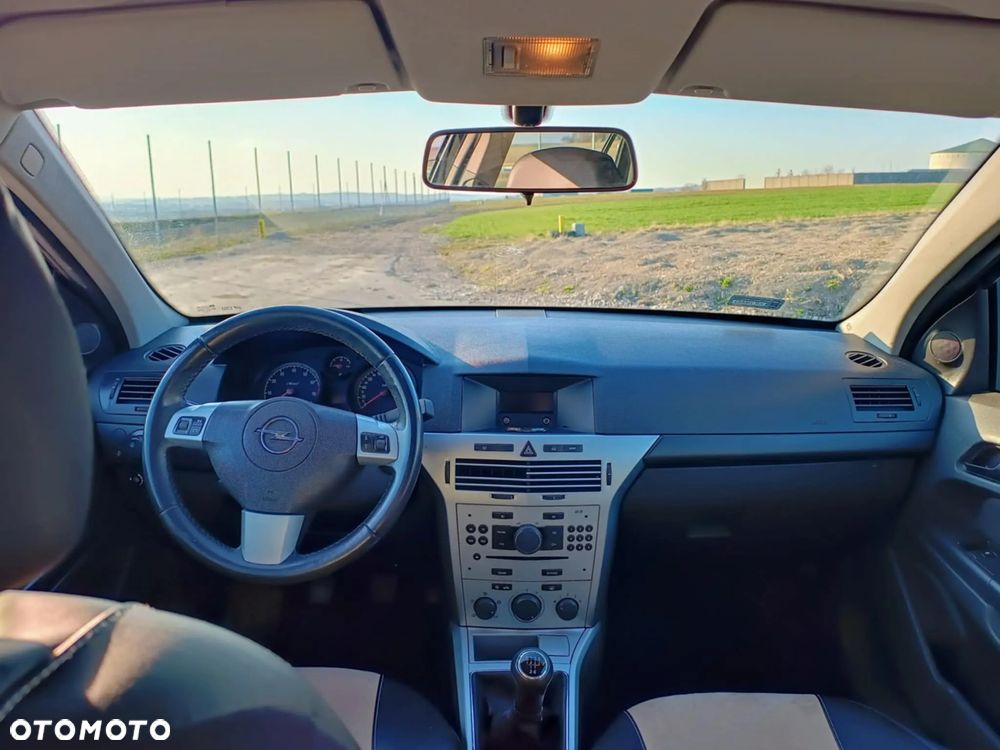 Opel Astra III 1.6 - 7