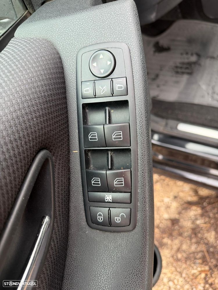 Mercedes-Benz A 160 Avantgarde BlueEfficiency - 14