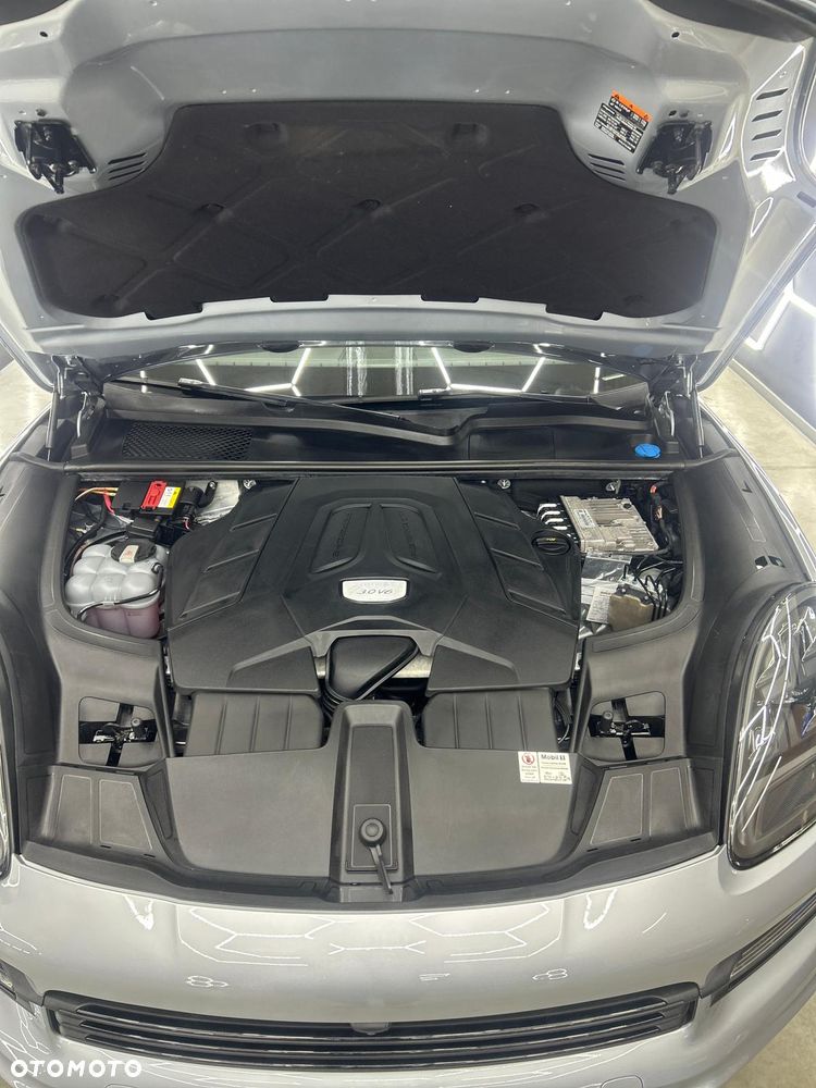Porsche Cayenne Tiptronic S - 3