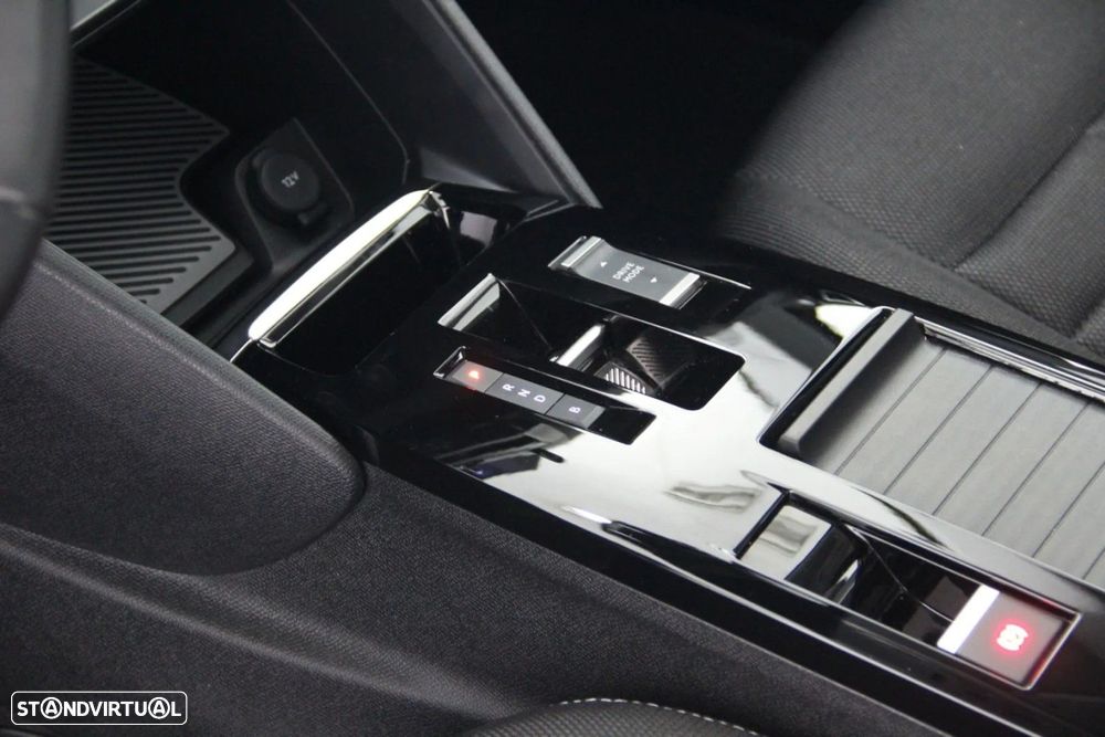 Citroën e-C4 50 kWh Plus - 8