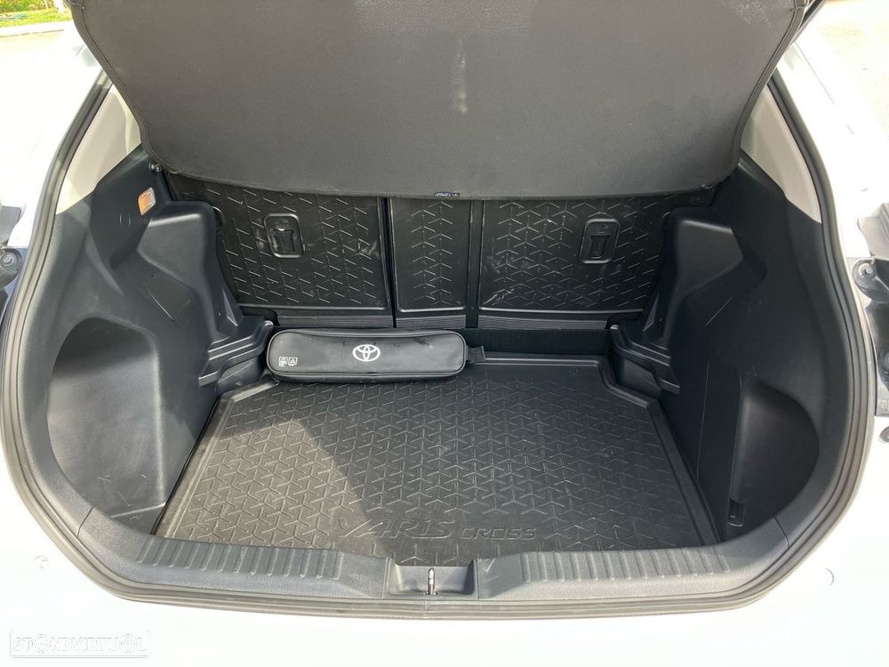 Toyota Yaris Cross 1.5 HDF Comfort - 10