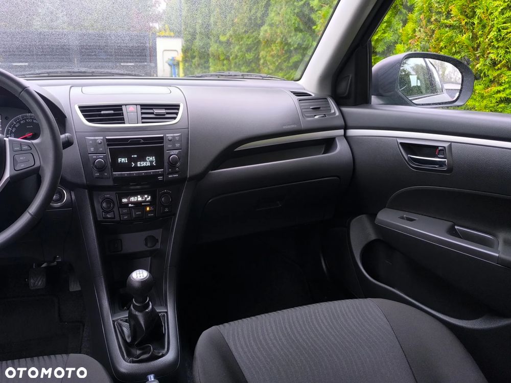 Suzuki Swift - 21