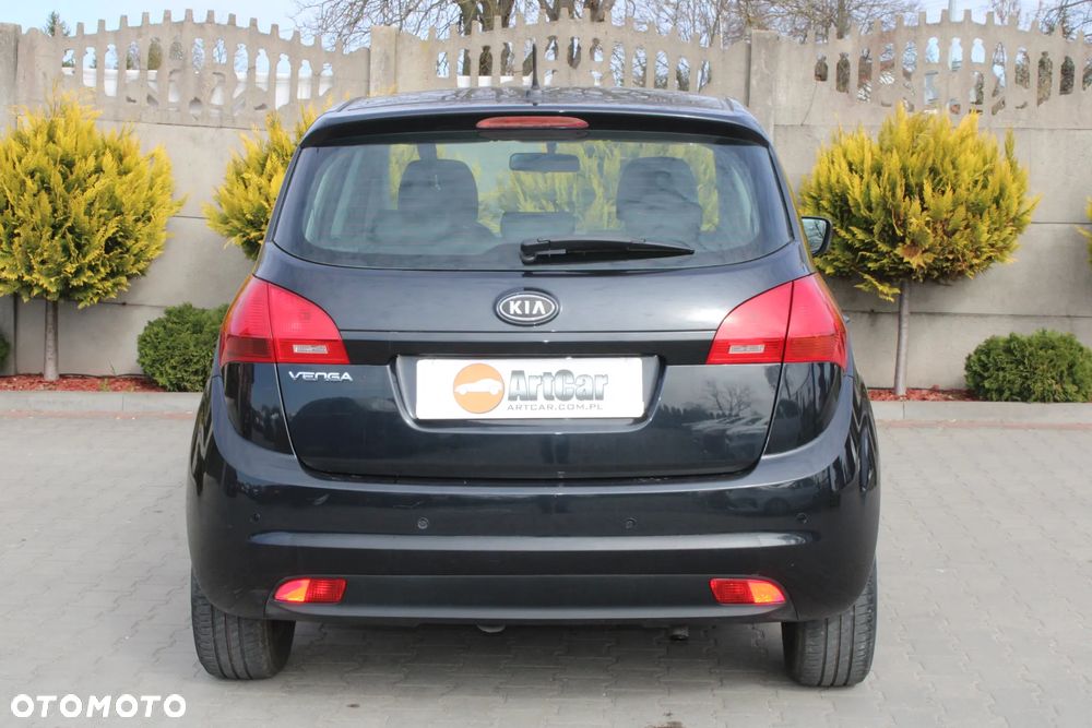 Kia Venga 1.4 CVVT Vision - 16