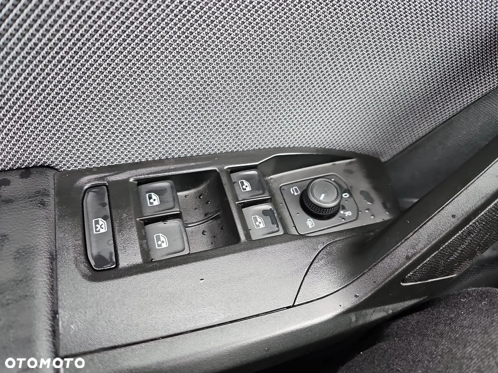 Seat Leon Sportstourer 1.5 TSI Style - 18