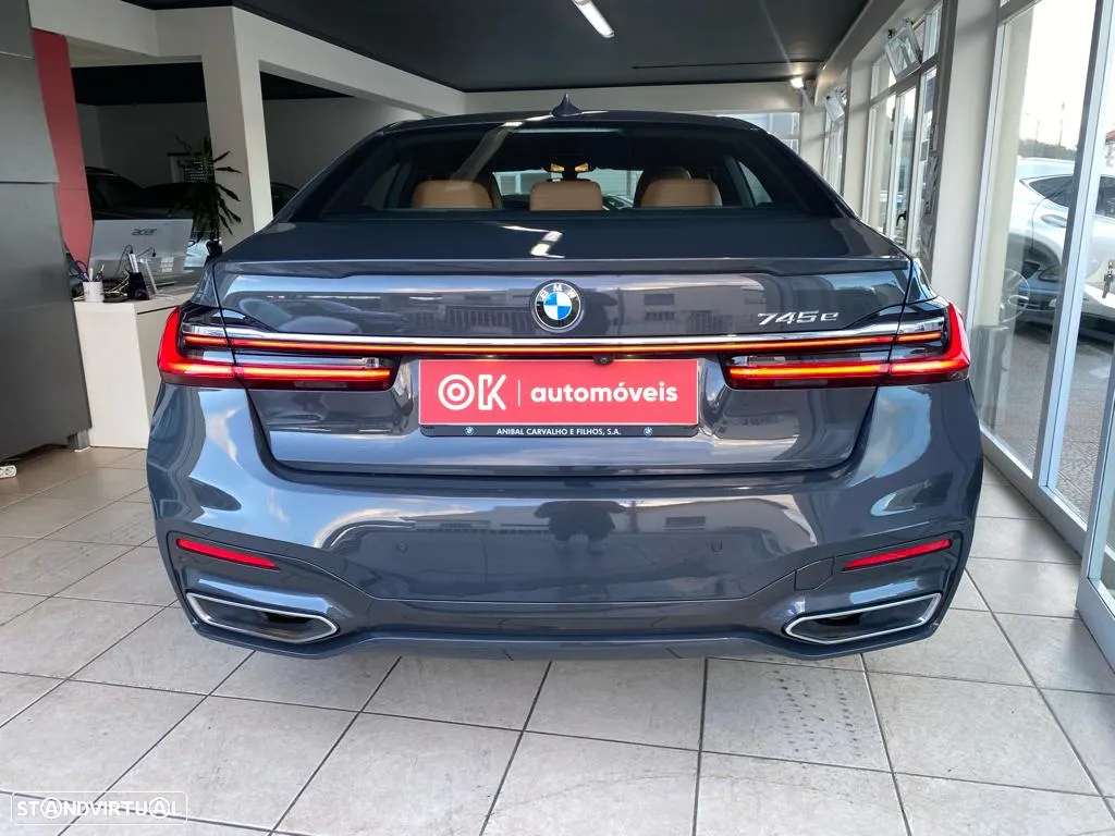 BMW 745 e iPerformance Pack M Auto - 4
