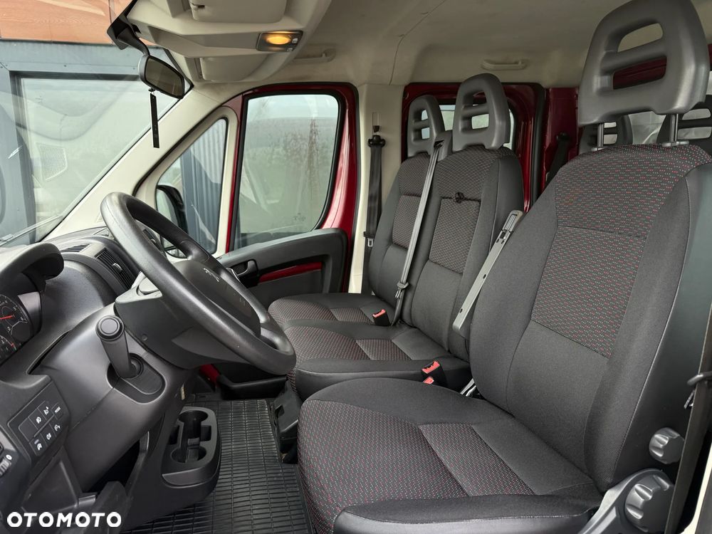 Peugeot Boxer 2.2 HDI / 123.900KM 2020R / Doka Brygadówka Podwójna Kabina 7-osobowa / Bezwypadkowa - 21