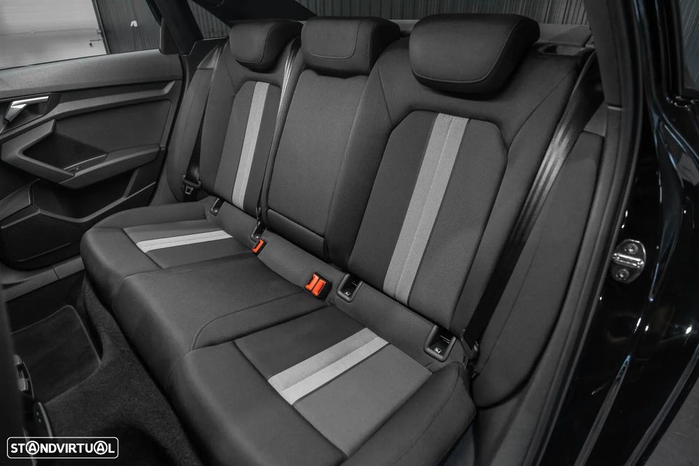 Audi A3 Limousine 35 TFSI Advanced S tronic - 24