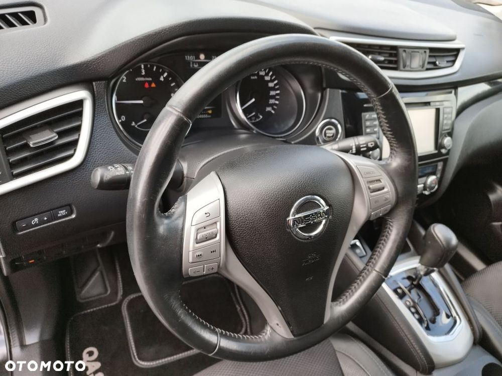 Nissan Qashqai 1.6 DCi Visia Xtronic EU6 - 17