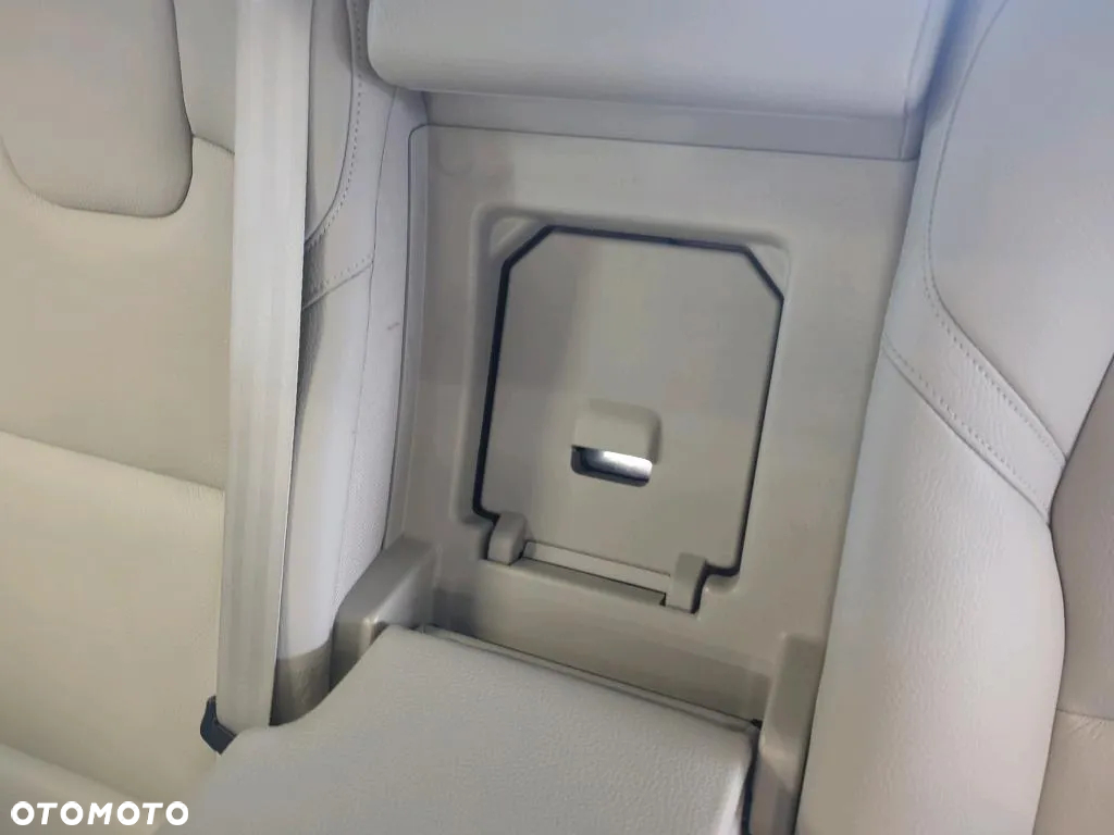 Volvo XC 60 T4 Inscription - 21