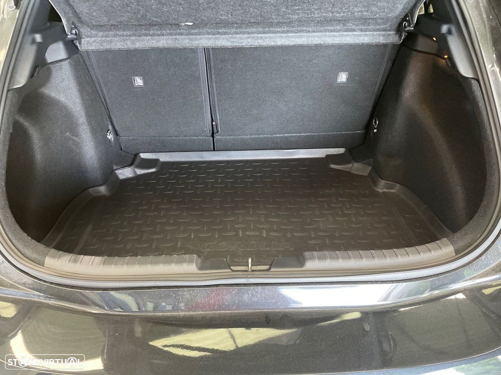 Toyota Corolla 1.8 Hybrid Comfort Plus - 11
