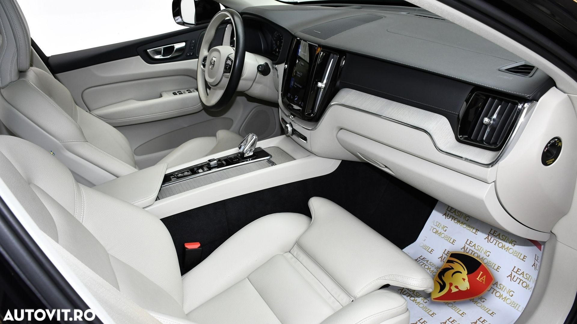 Volvo XC 60 - 8