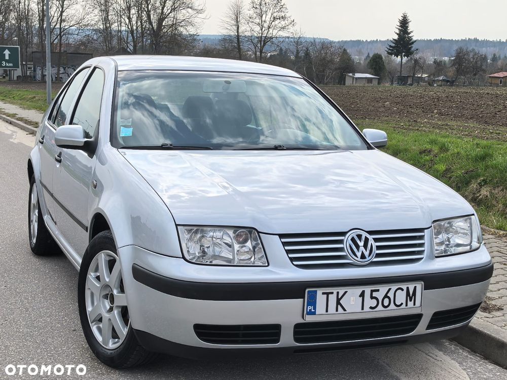 Volkswagen Bora 1.9 TDI Comfortline - 14