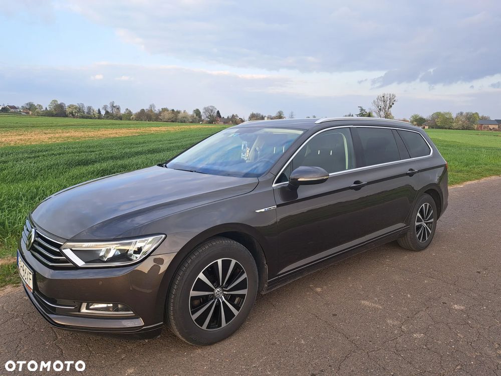 Volkswagen Passat 2.0 TDI (BlueMotion Technology) DSG Comfortline - 4