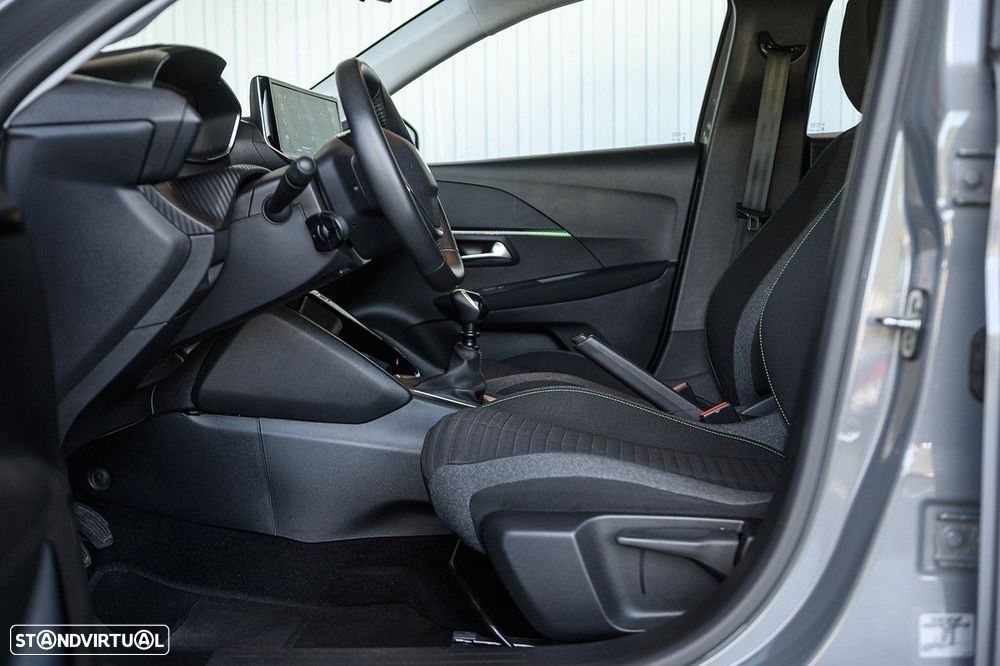 Peugeot 208 1.2 PureTech Allure - 29