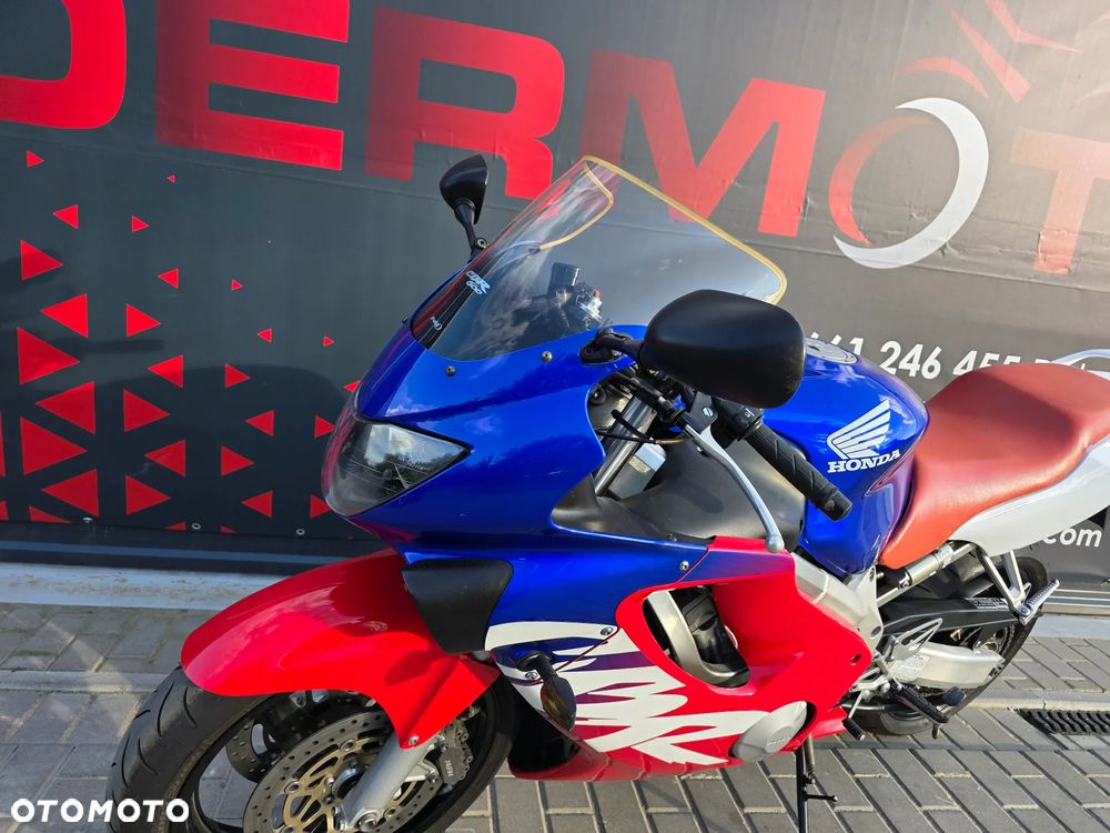 Honda CBR - 11