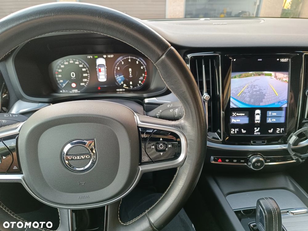 Volvo S60 B4 B R-Design - 20