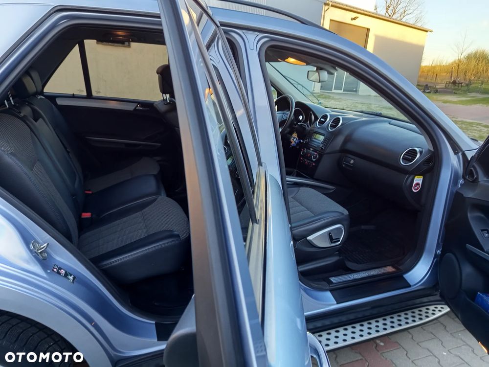 Mercedes-Benz ML - 19