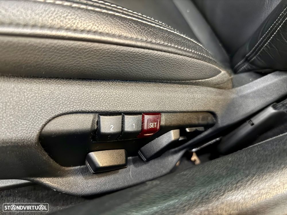 Toyota GR Supra 2.0 Signature - 32