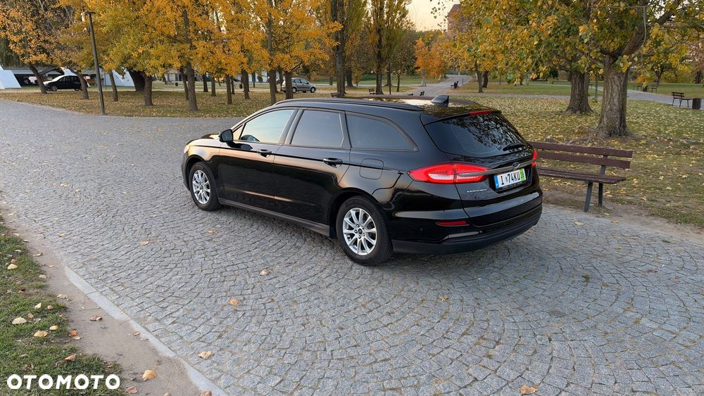 Ford Mondeo - 4