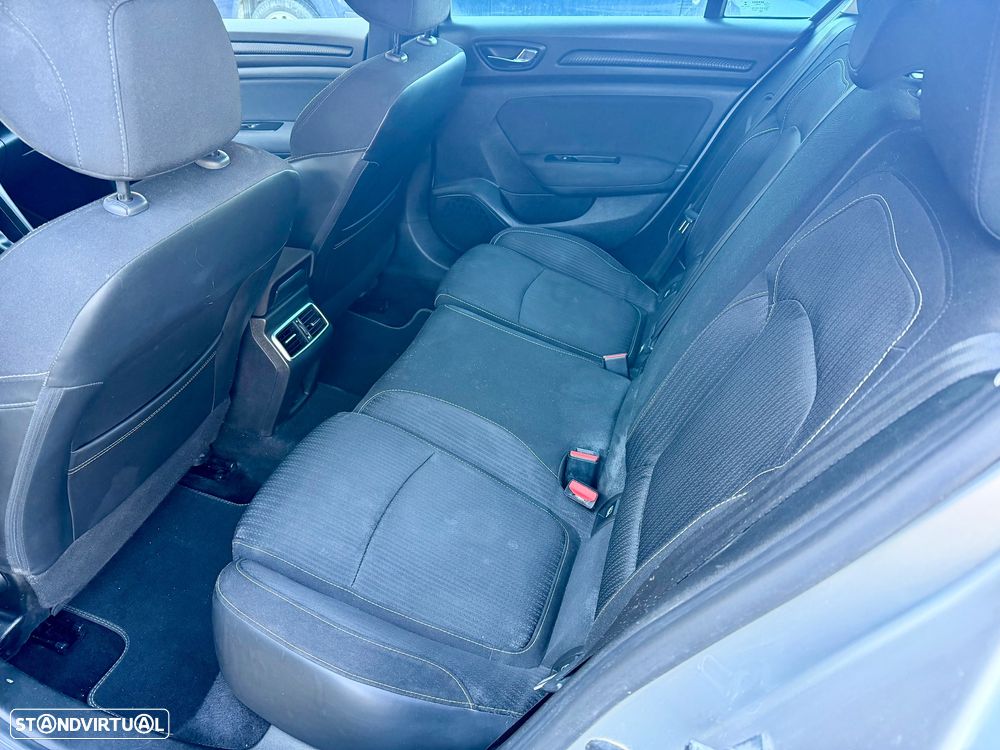 Renault Mégane Sport Tourer 1.5 Blue dCi Zen - 10