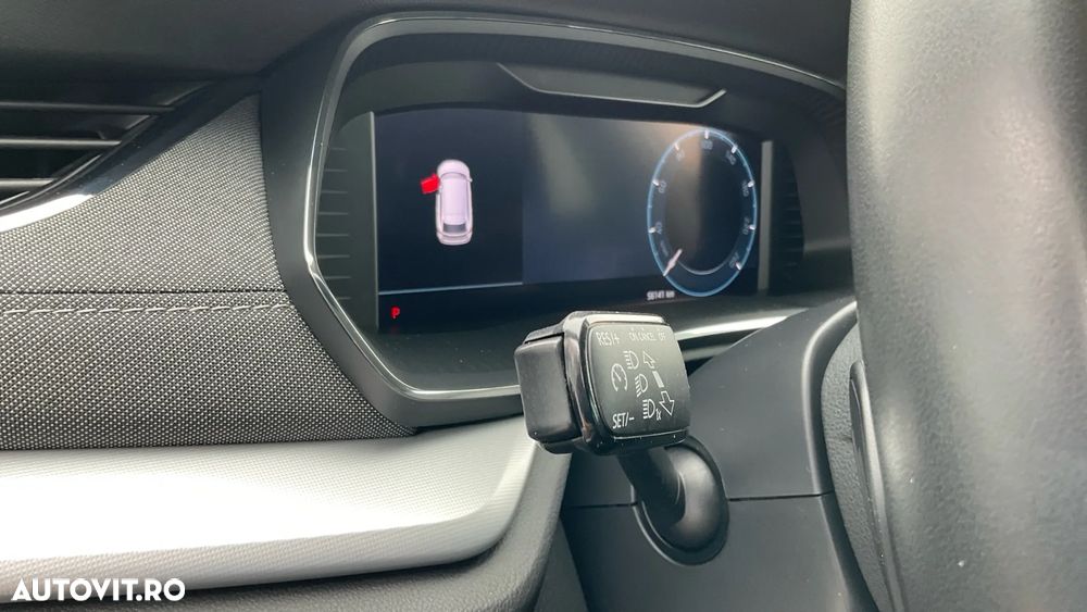 Skoda Octavia 2.0 TDI DSG Style - 34