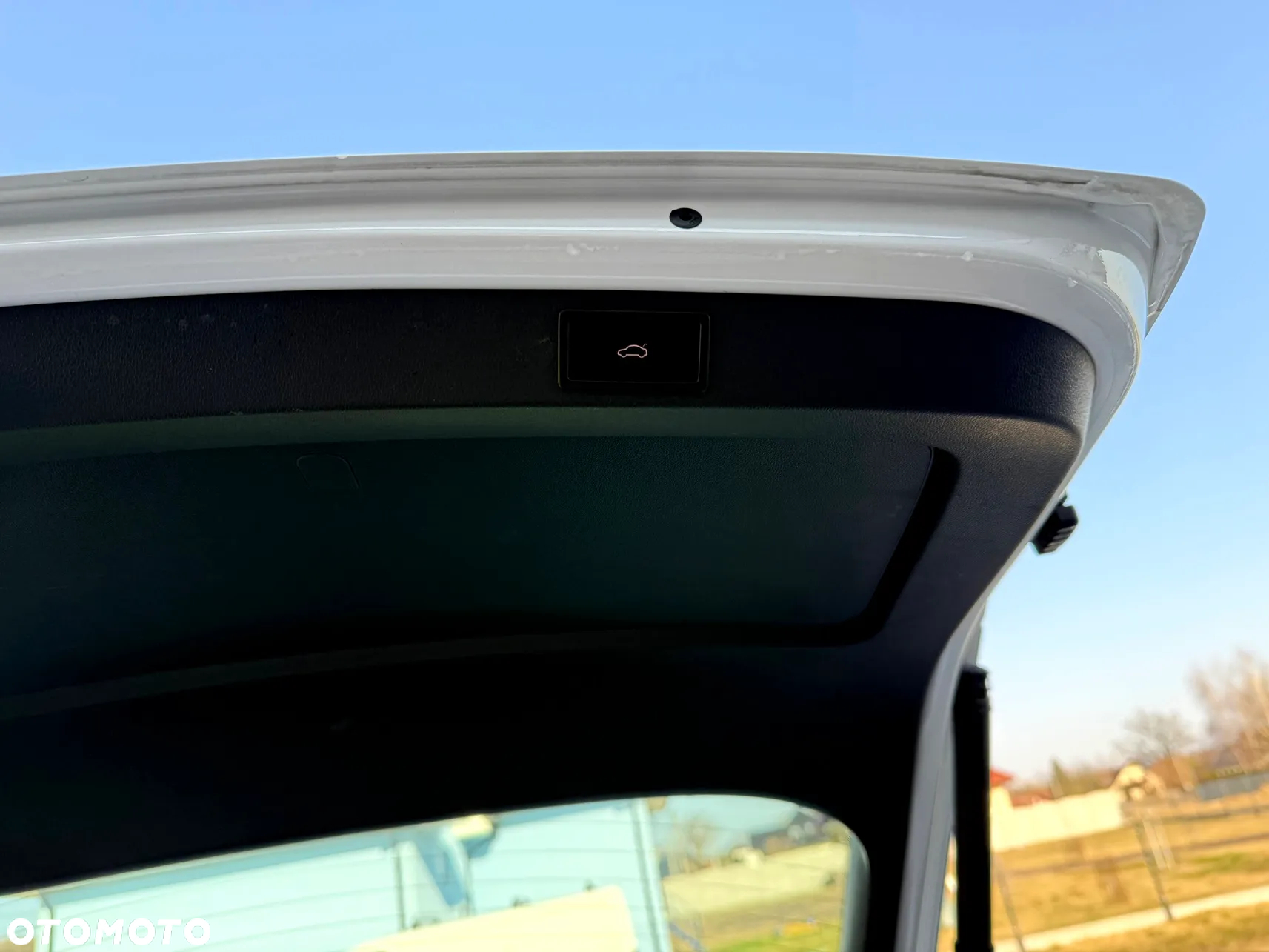 Skoda Octavia Combi 2.0 TDI DSG Style - 9