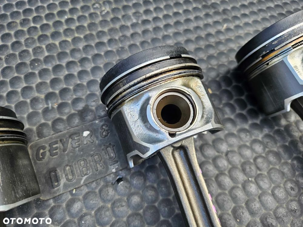 Tłok Tłoki 059AB BHS Korbowód Korba Panewki 2.7 TDI V6 Audi A6 C6 - 8