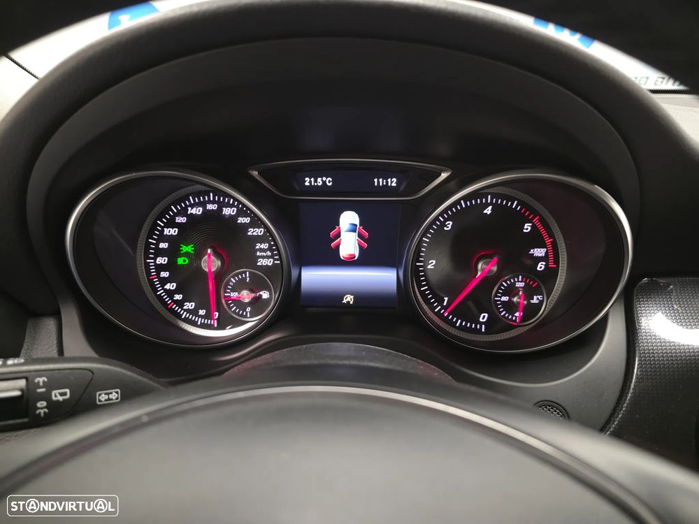Mercedes-Benz CLA 180 d Shooting Brake Urban - 50