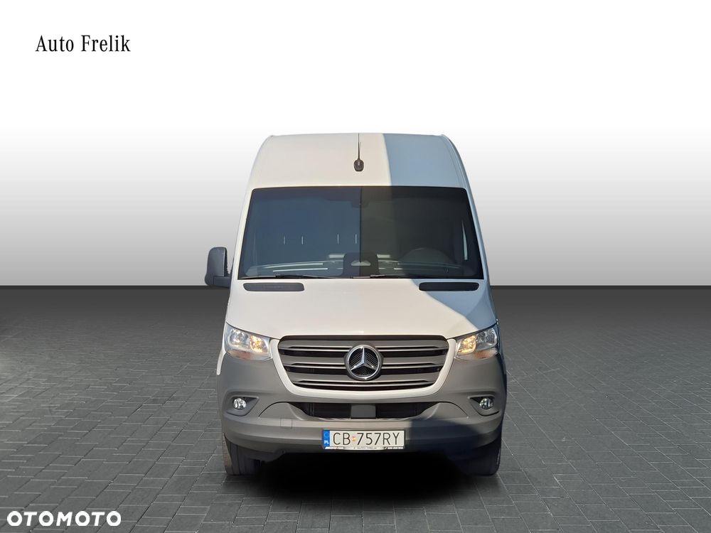 Mercedes-Benz Sprinter 317 - 8
