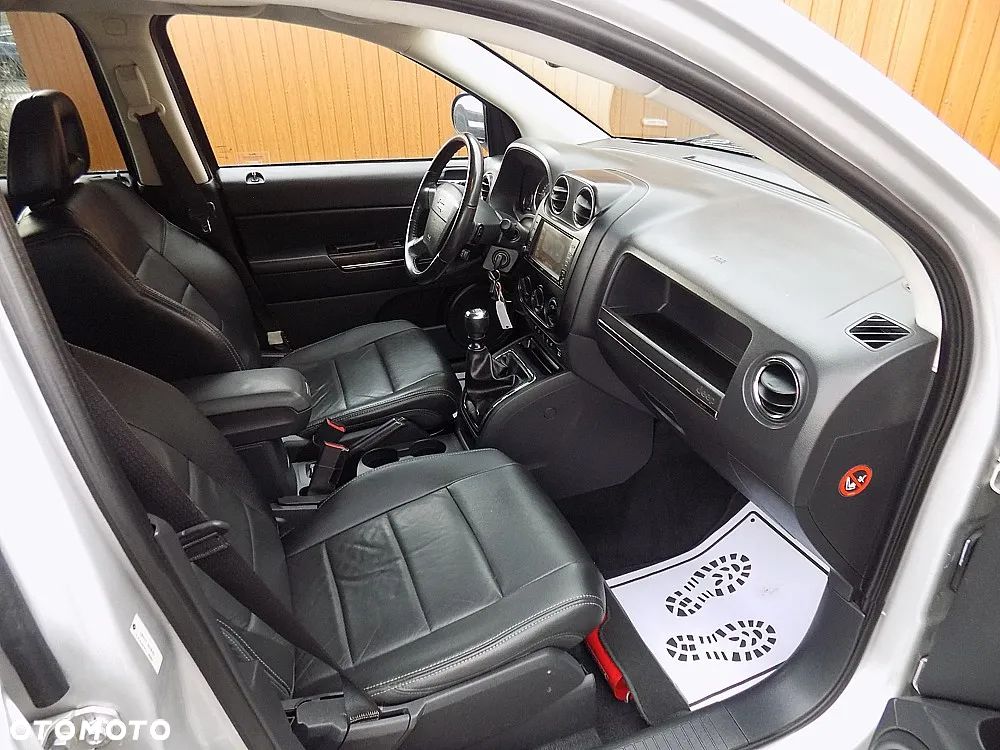 Jeep Compass 2.0 CRD DPF Limited - 8