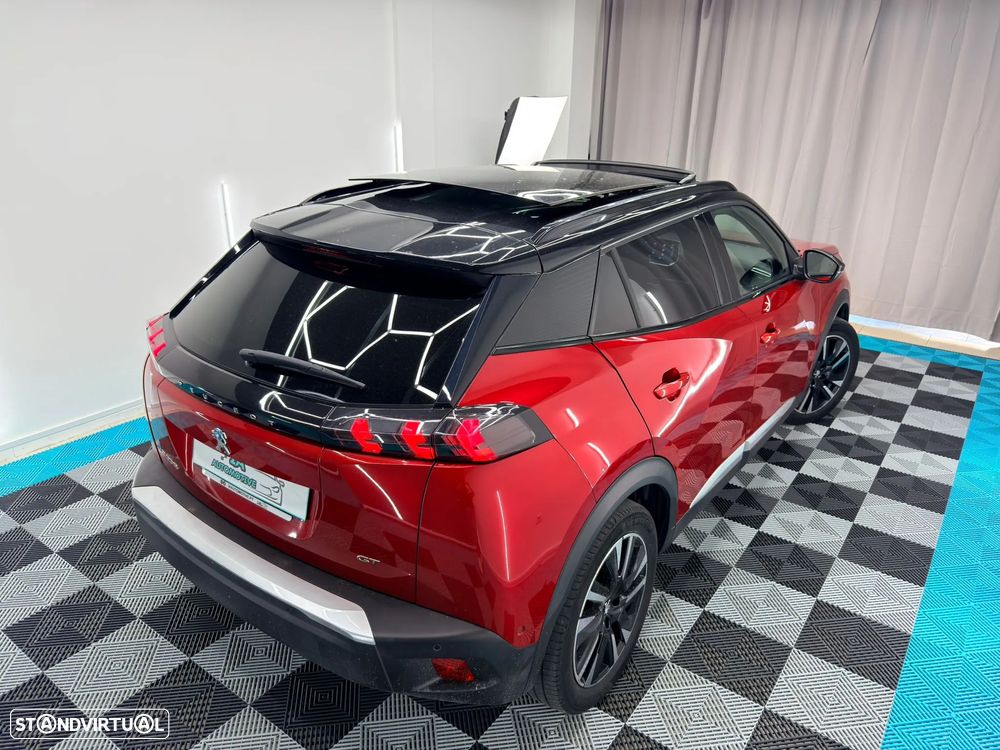 Peugeot e-2008 GT - 8