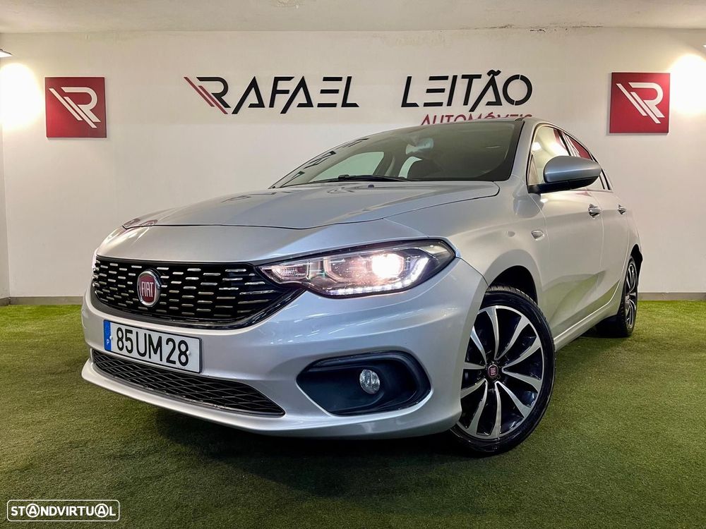 Fiat Tipo 1.3 M-Jet Easy J17 - 1