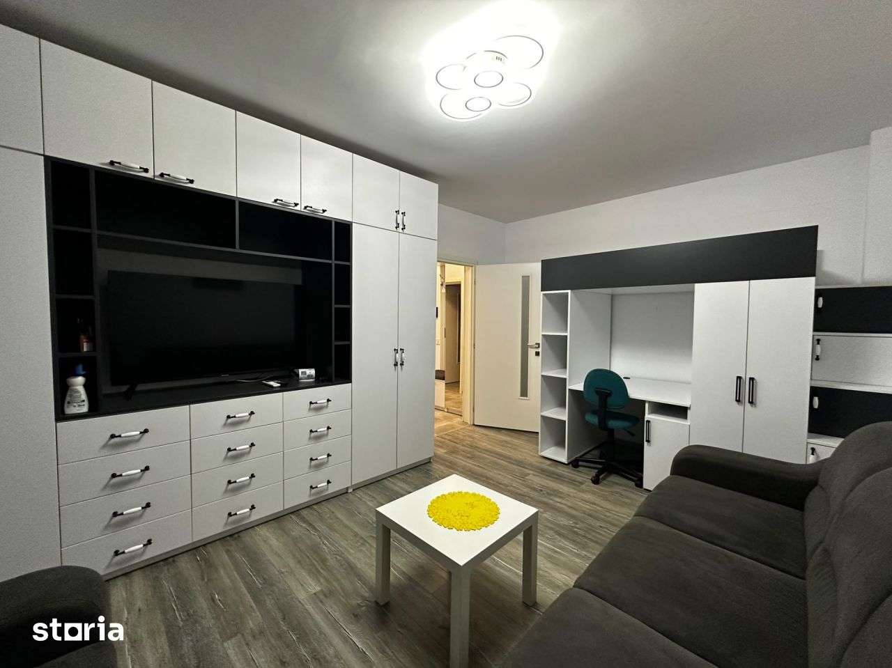2 camere | Decomandat | Curte 60 mp | La Cheie | Dobroesti - Marului — fotografia 1