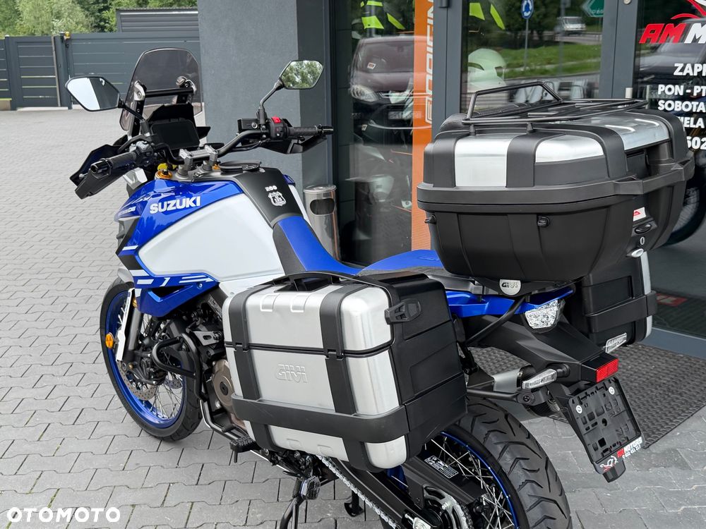 Suzuki V-STROM - 30