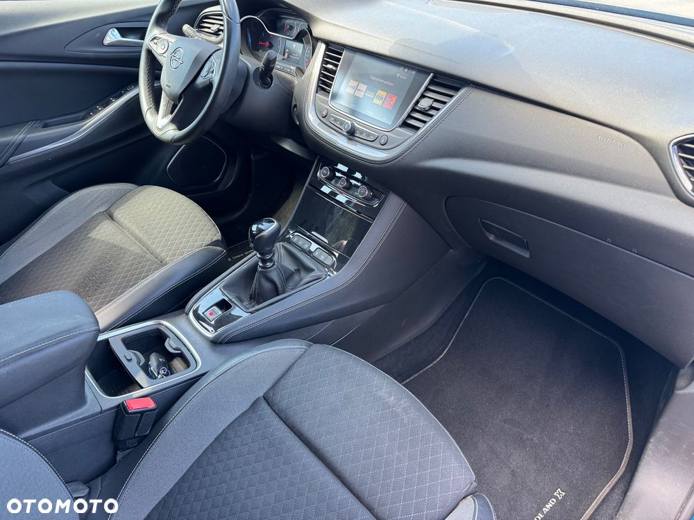 Opel Grandland X 1.2 Start/Stop Business INNOVATION - 17