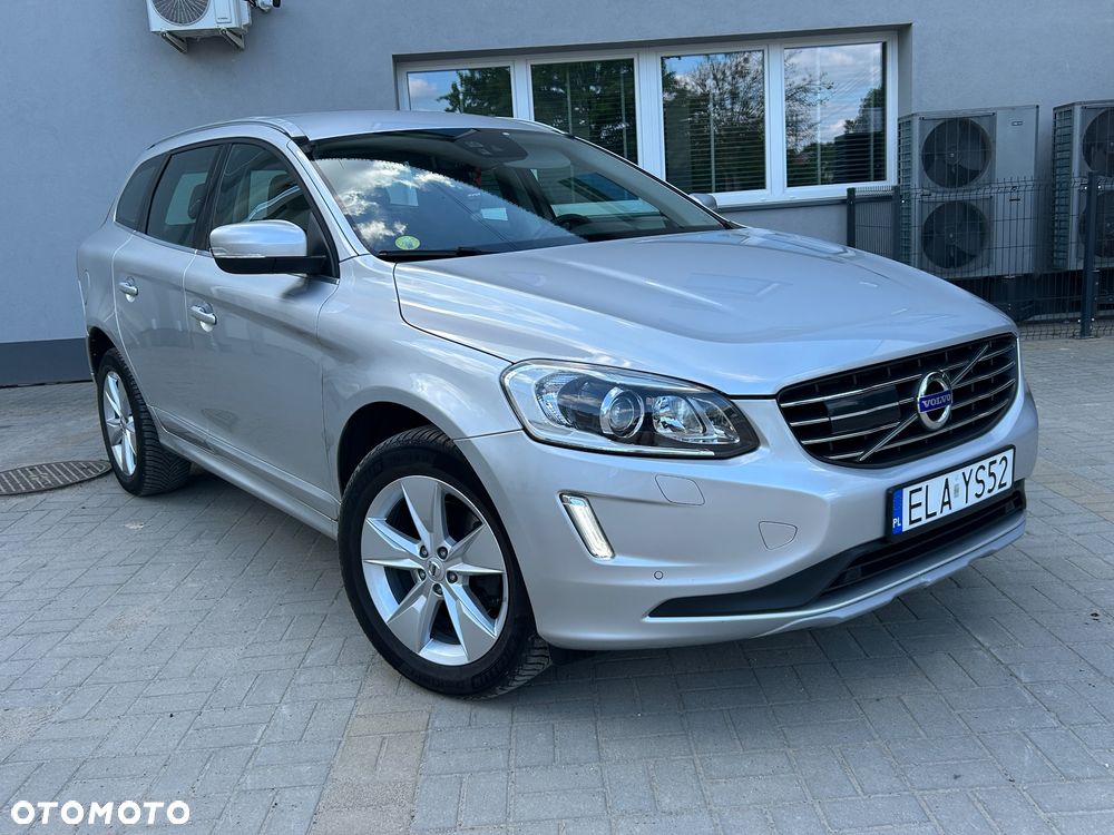 Volvo XC 60 D3 Drive-E Momentum - 8