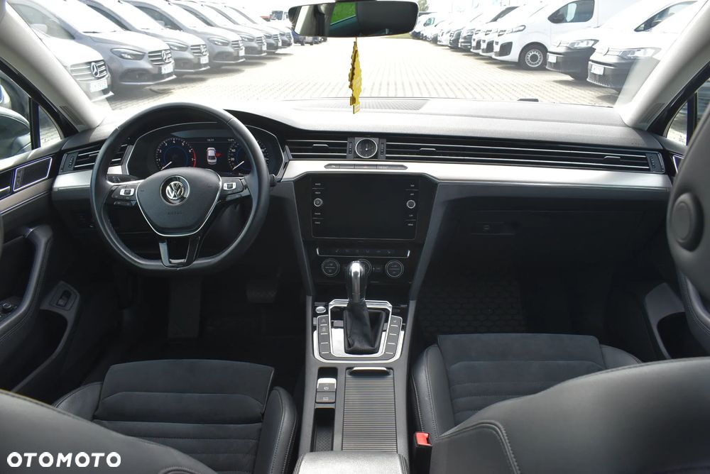 Volkswagen Passat 1.5 TSI EVO Highline DSG - 19