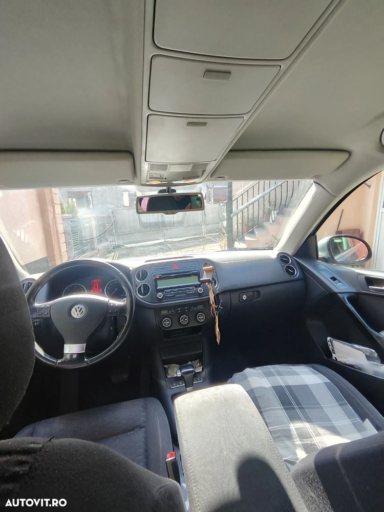 Volkswagen Tiguan 2.0 TDI DPF 4Motion DSG Team - 27