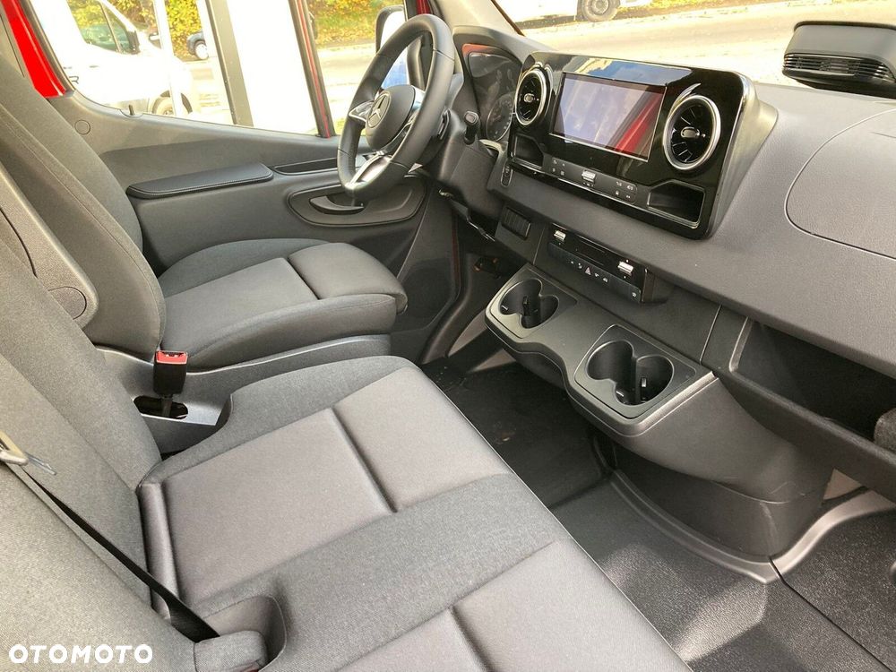Mercedes-Benz Sprinter Sprinter - 20