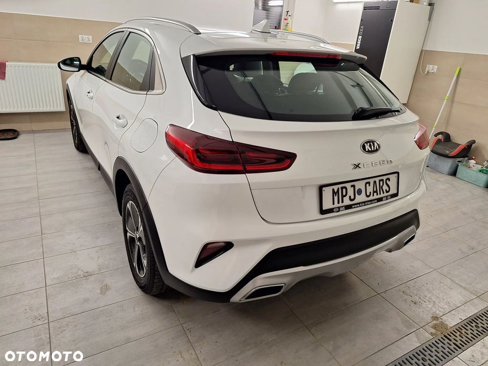 Kia XCeed 1.6 GDI PHEV Business Line DCT - 11