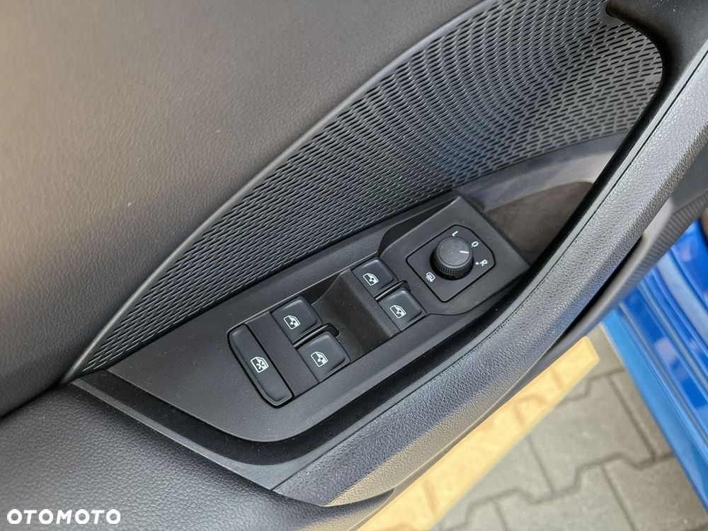 Skoda Octavia 1.5 TSI Selection - 12