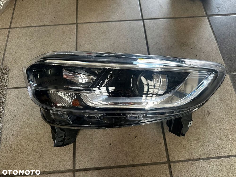 RENAULT KADJAR REFLEKTOR LEWY SOCZEWKA LED LAMPA LEWA 260602051R - 1
