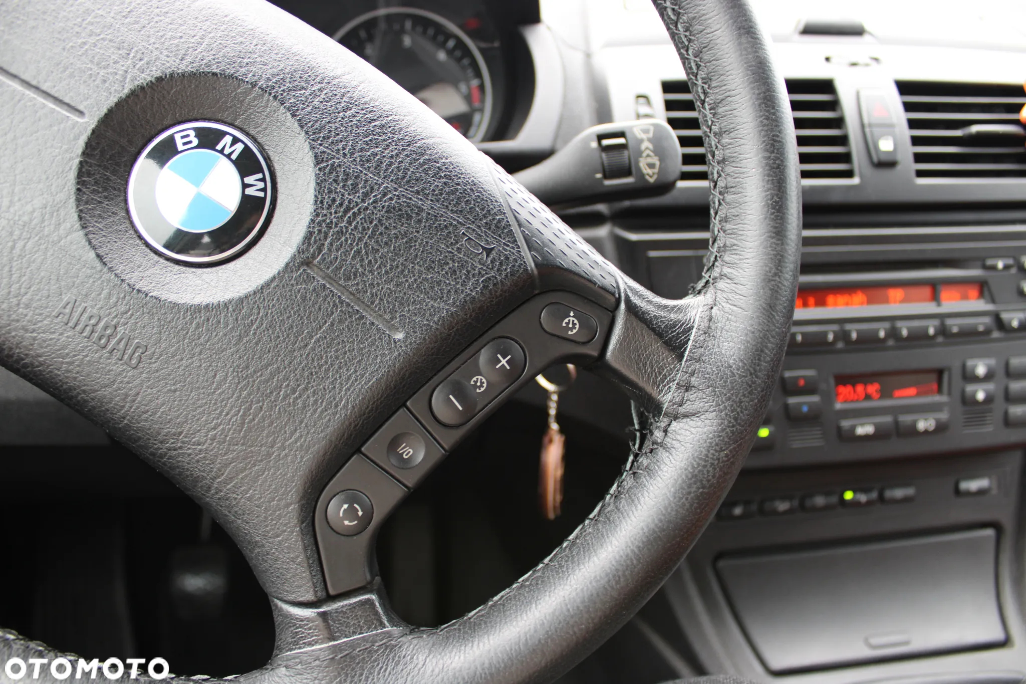 BMW X3 sDrive18d - 26