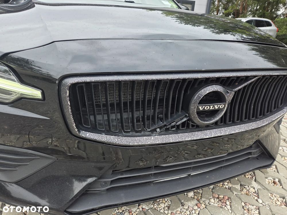 Volvo S60 T5 Momentum Pro - 22