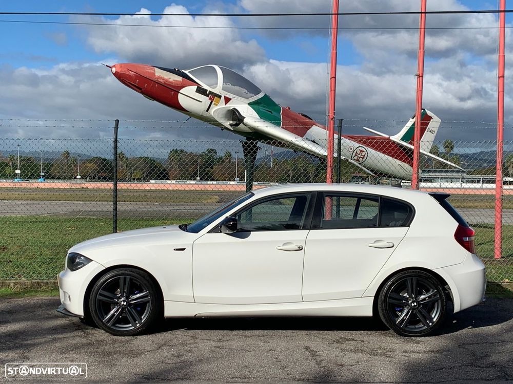 BMW 118 d Pack M - 2